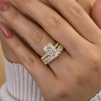 Elegant Cushion Cut Diamond Ring in Gold