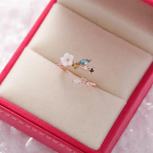 Adjustable Ring Wildflower with Gold Gemstones