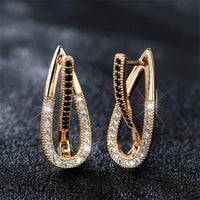Elegant black glossy earrings