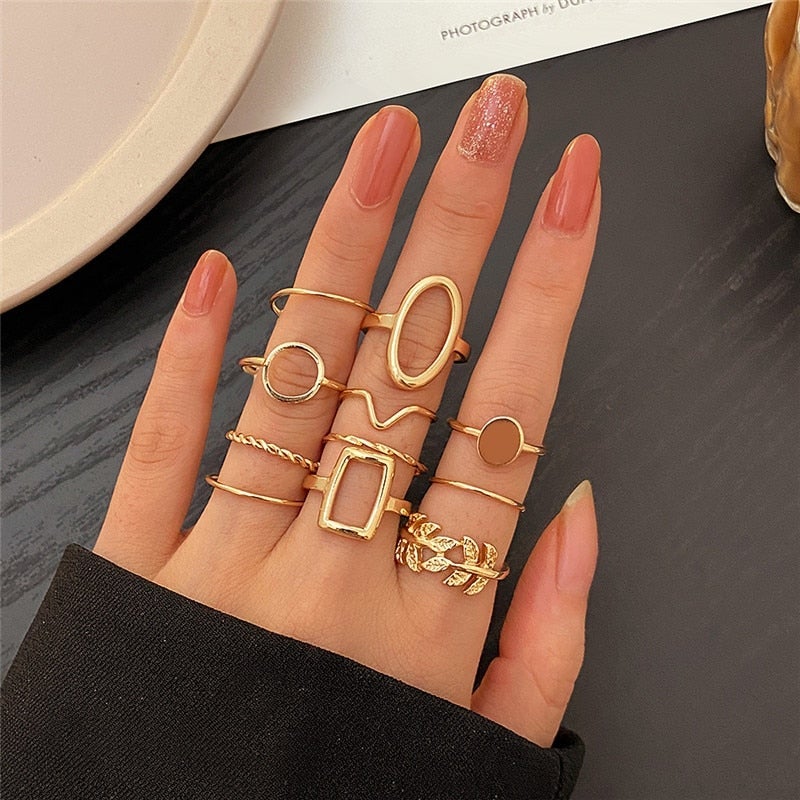Set with 11 Vintage Silver Rings