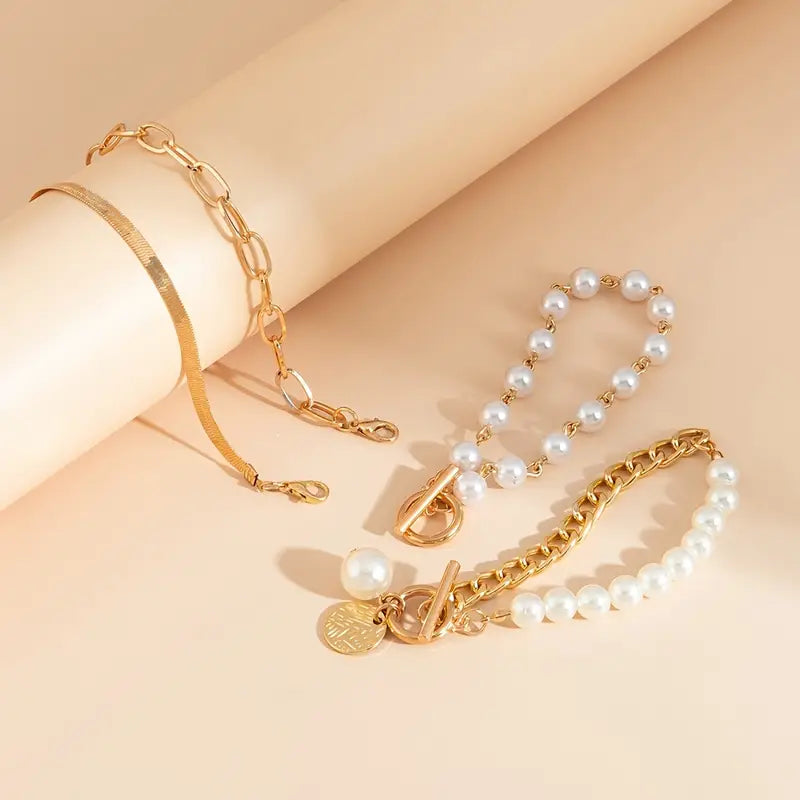 Chic Gold 4-Piece Bracelet Set