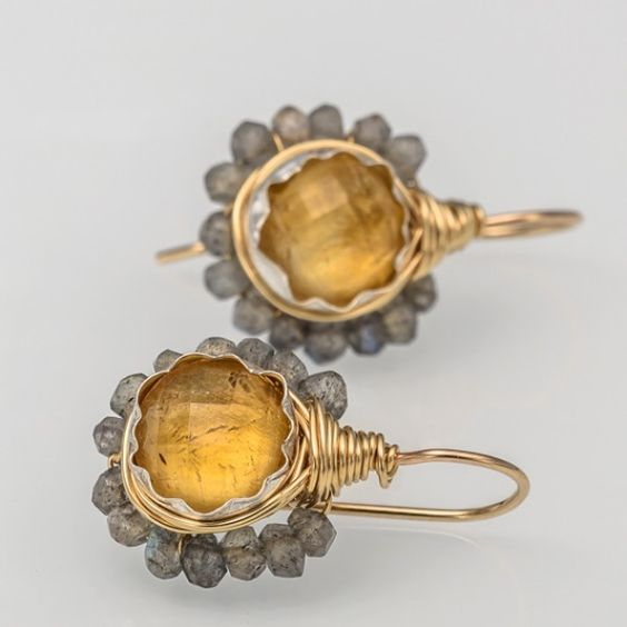 Vintage gold earrings with gold thread and orange crystal