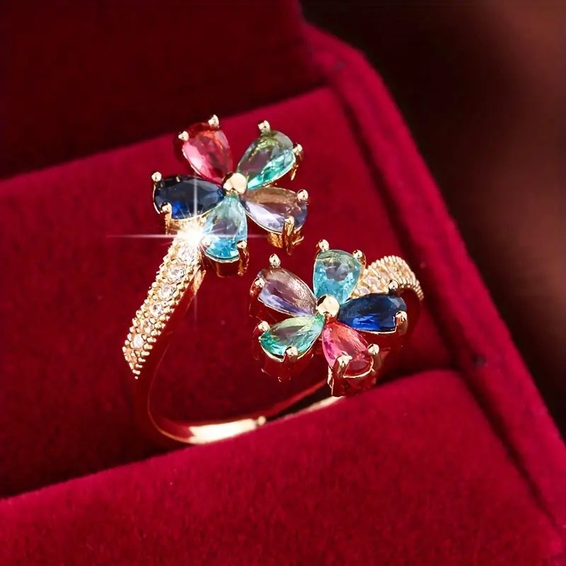 Open ring with colorful flowers